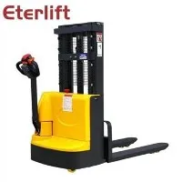 Walkie Straddle Stacker