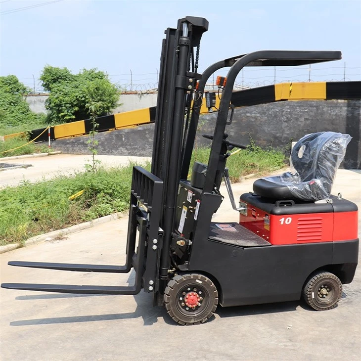 Electric Forklift With Four Wheel